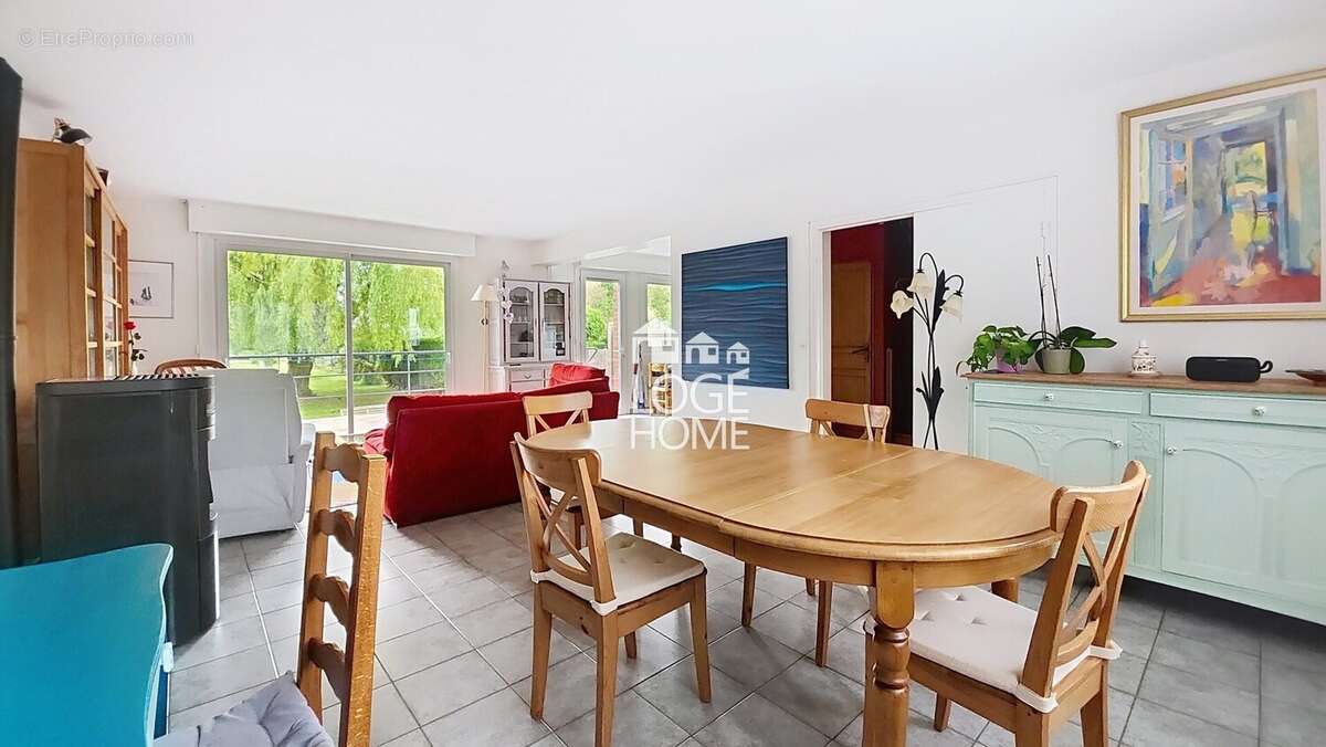 Espace salle à manger - Maison à HENIN-BEAUMONT