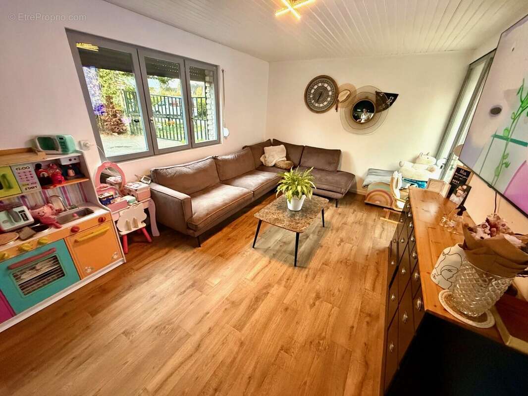 Appartement à OYE-PLAGE