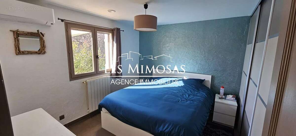 Maison à PUGET-SUR-ARGENS