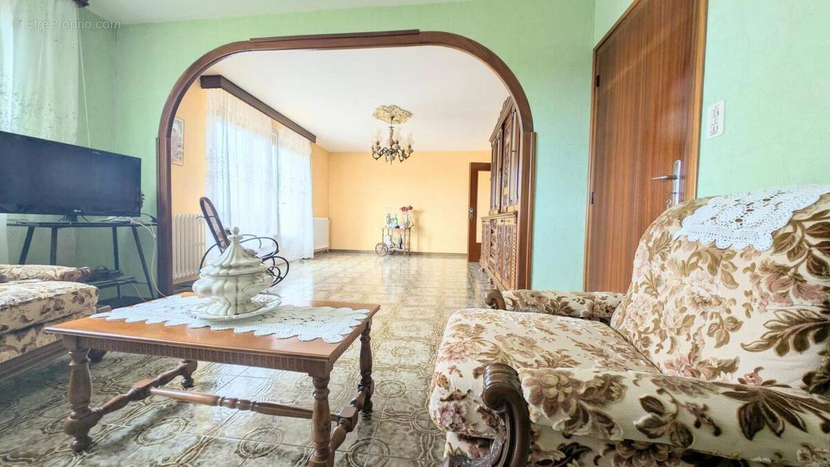 Photo 1 - Maison à BOURG-EN-BRESSE