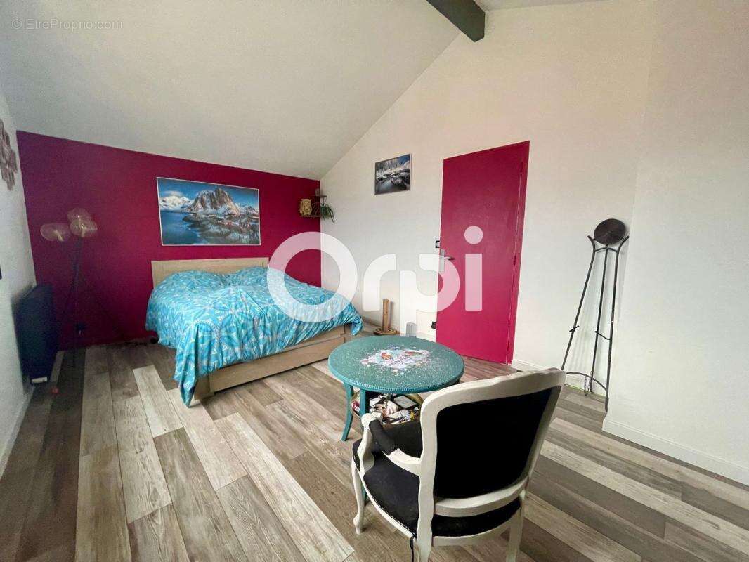 Appartement à VILLARD-BONNOT