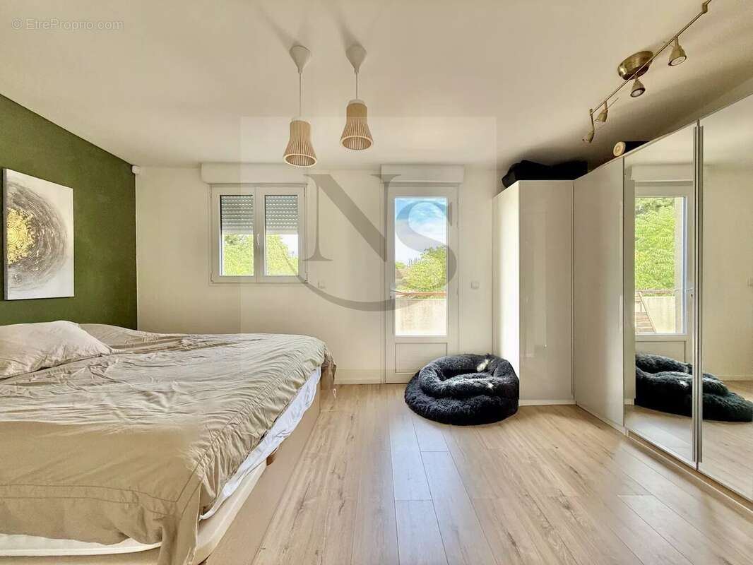 Appartement à AIX-EN-PROVENCE