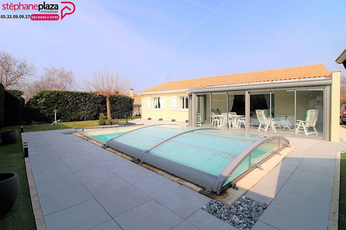 Maison à VILLENAVE-D'ORNON