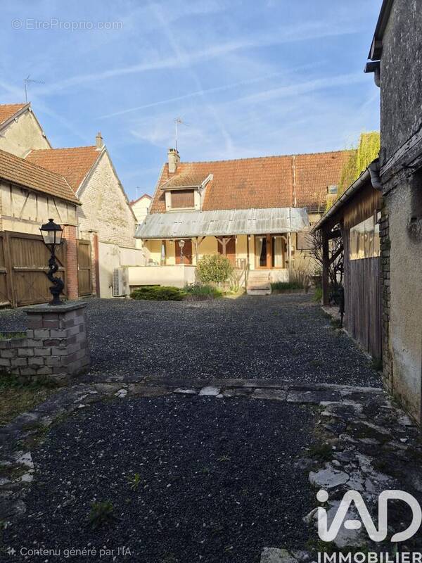Photo 1 - Maison à FERE-CHAMPENOISE
