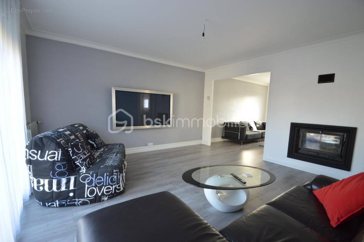 Maison à TREMBLAY-EN-FRANCE