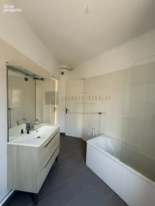 Appartement - 3 pièces - Saint-Médard - photo 8