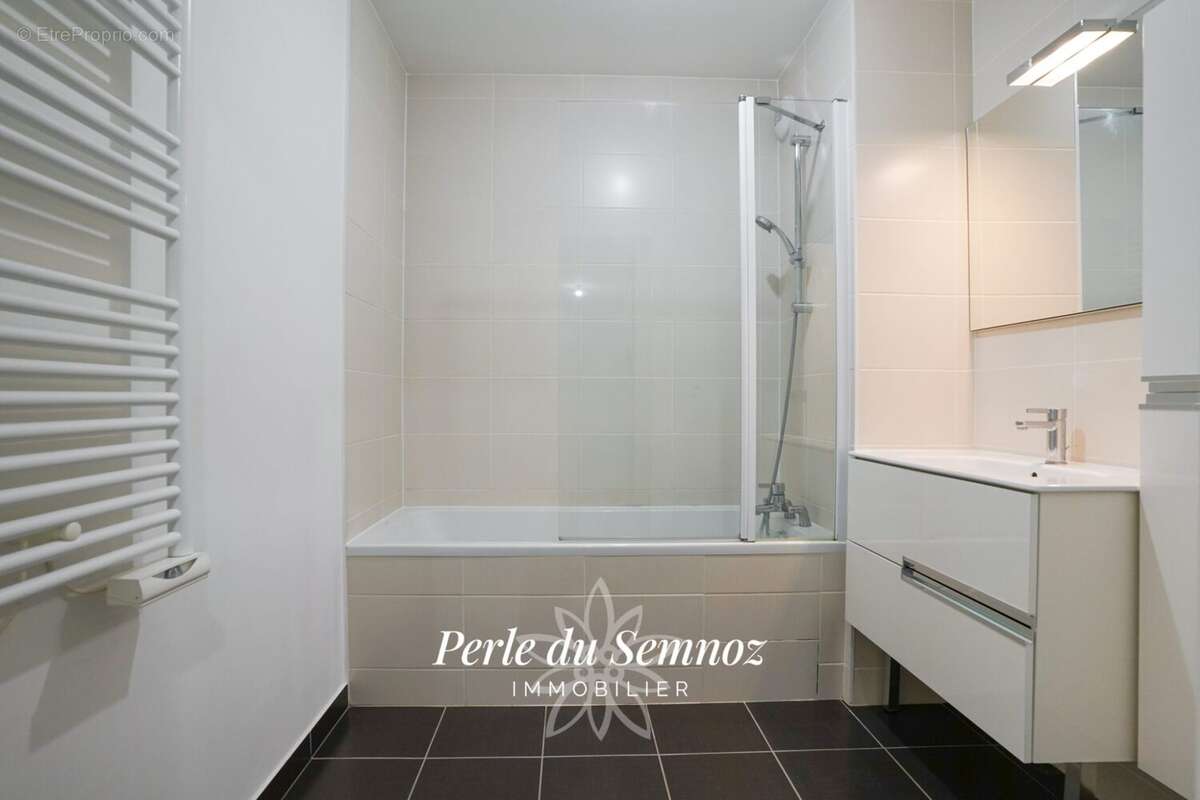 Appartement 65 m² à Seynod  - photo 8
