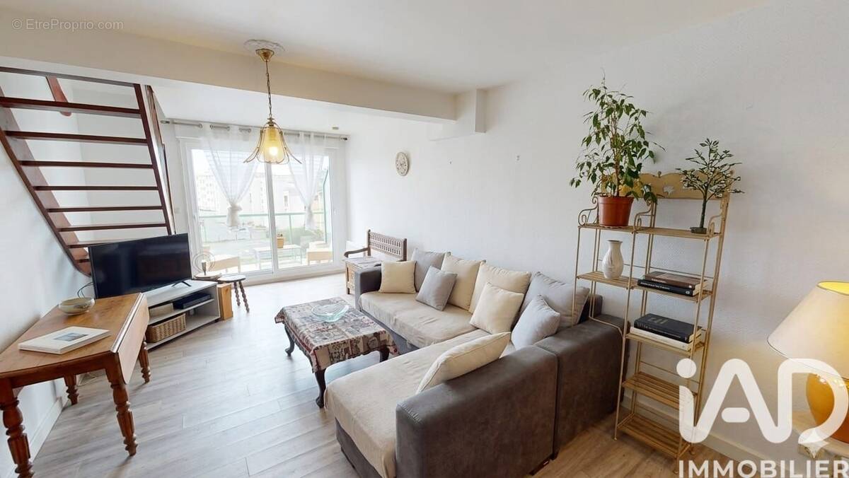 Photo 1 - Appartement à CAMIERS