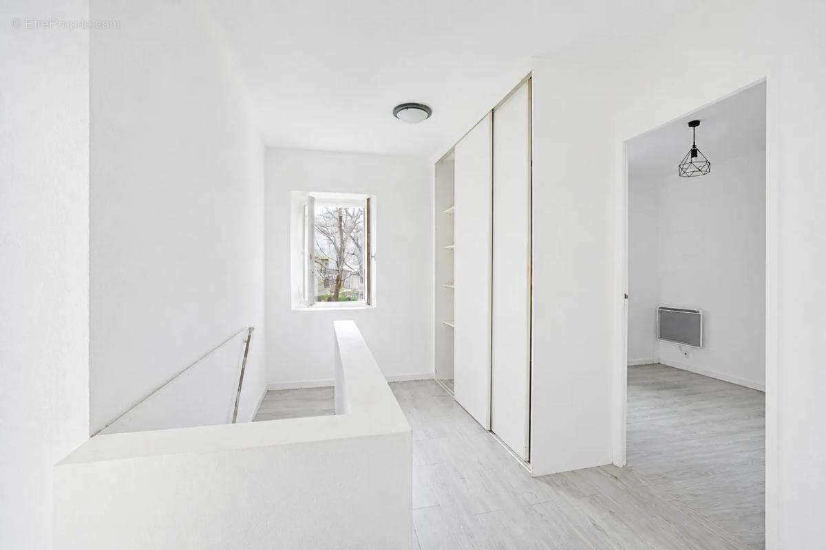 Ensemble immobilier de 3 logements à La Grand-Combe - photo 5