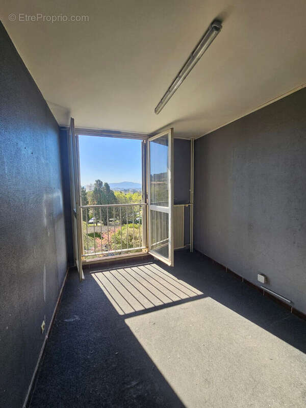 Appartement à MARSEILLE-14E
