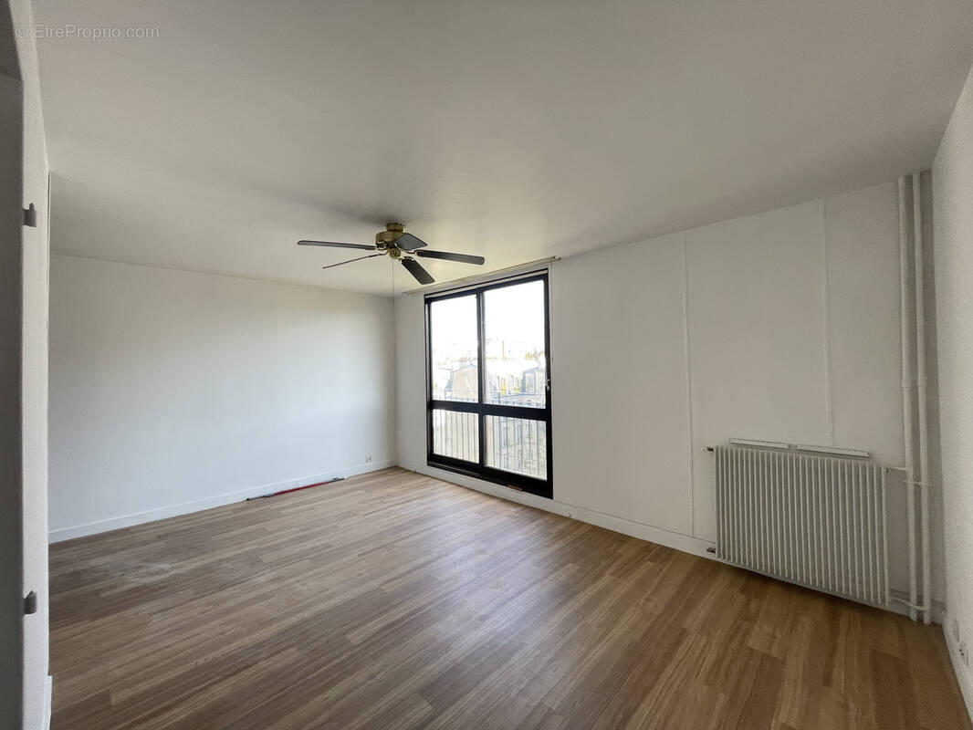 Appartement à PARIS-12E