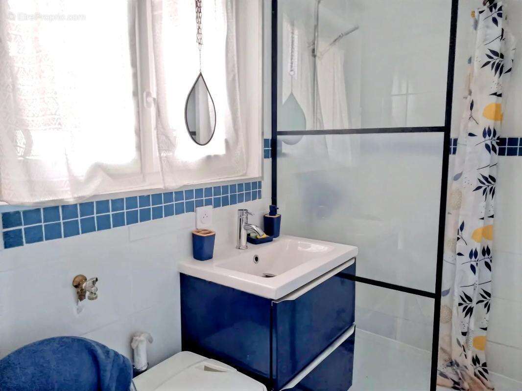 Appartement à SIX-FOURS-LES-PLAGES