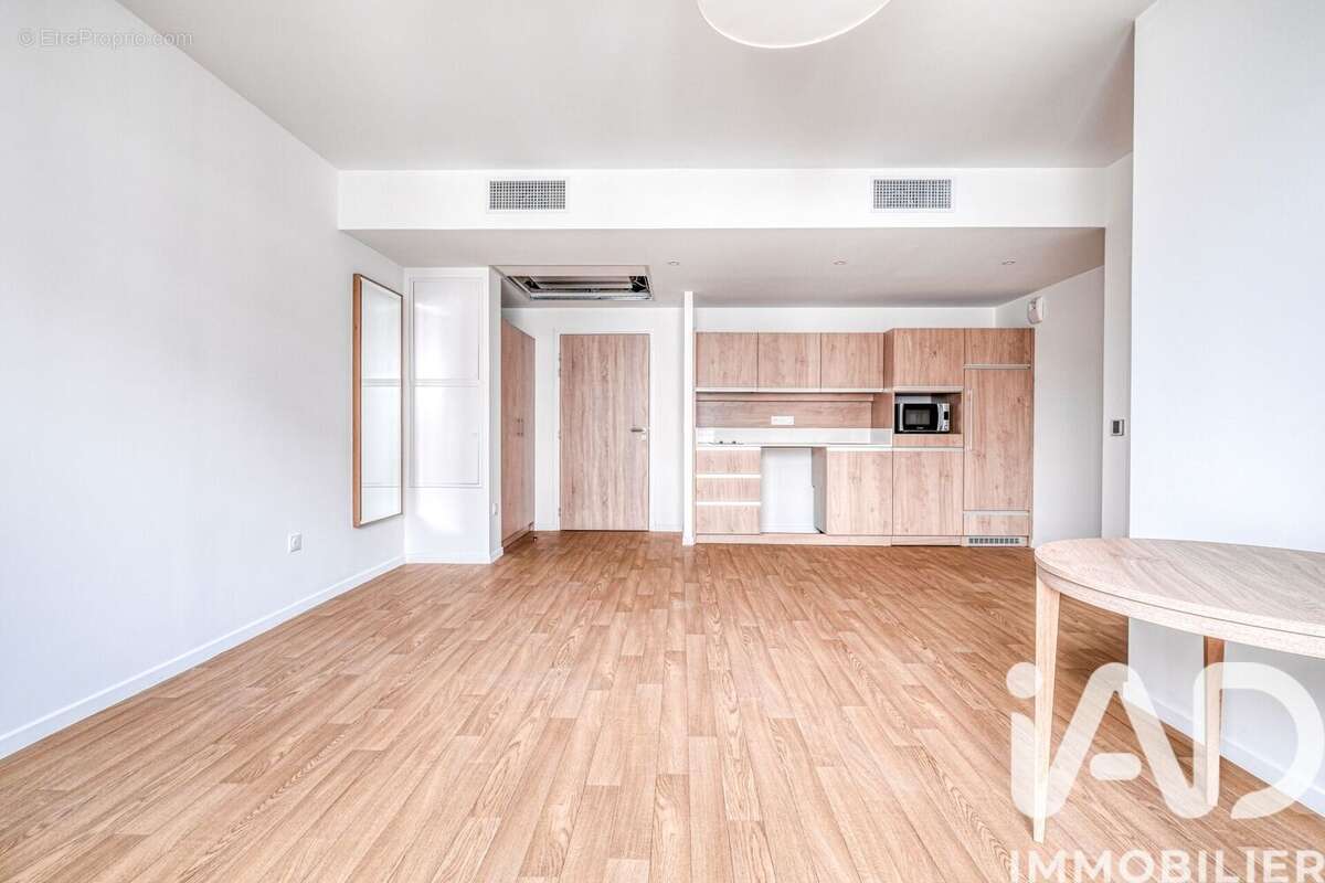 Appartement 51 m² à Chessy  - photo 4