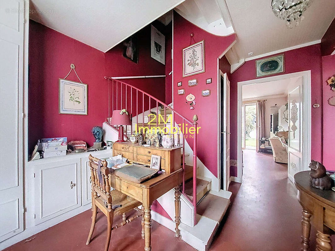 Maison à VERT-SAINT-DENIS