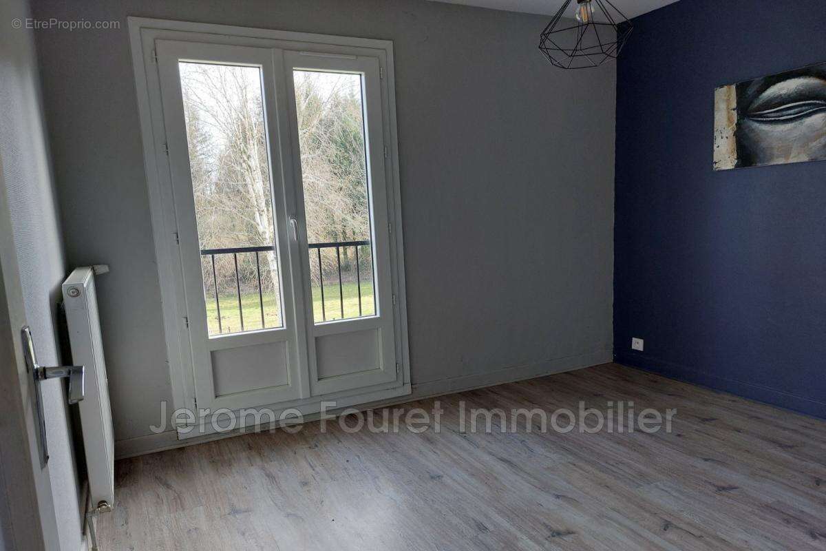 Maison à EGLETONS