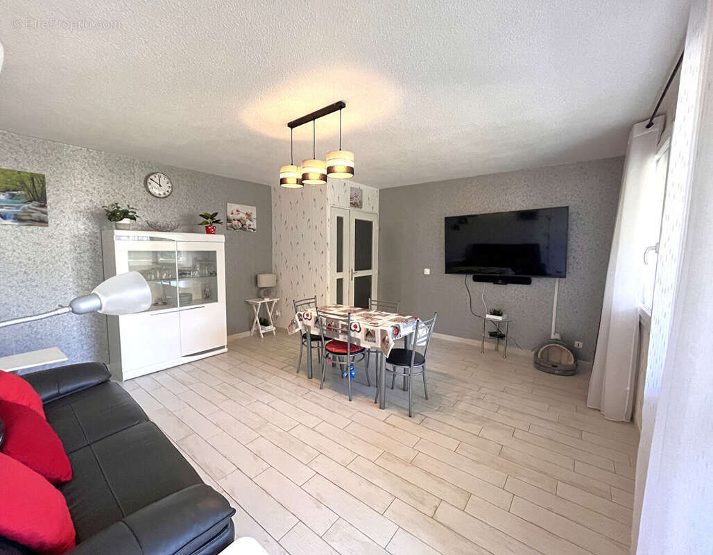 Appartement à AIX-LES-BAINS