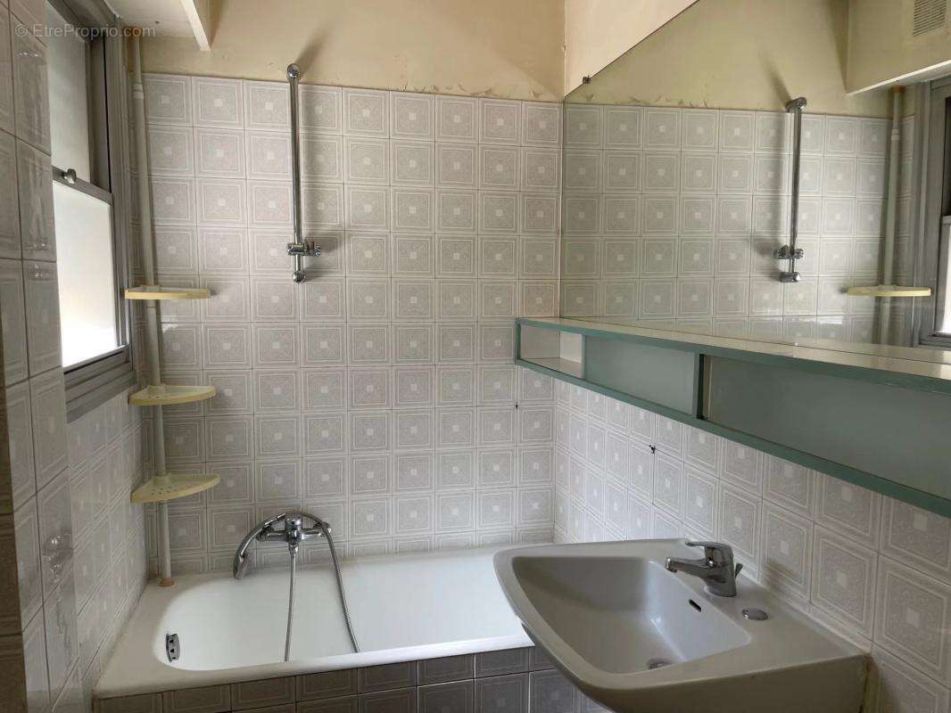 Appartement à LE CANNET