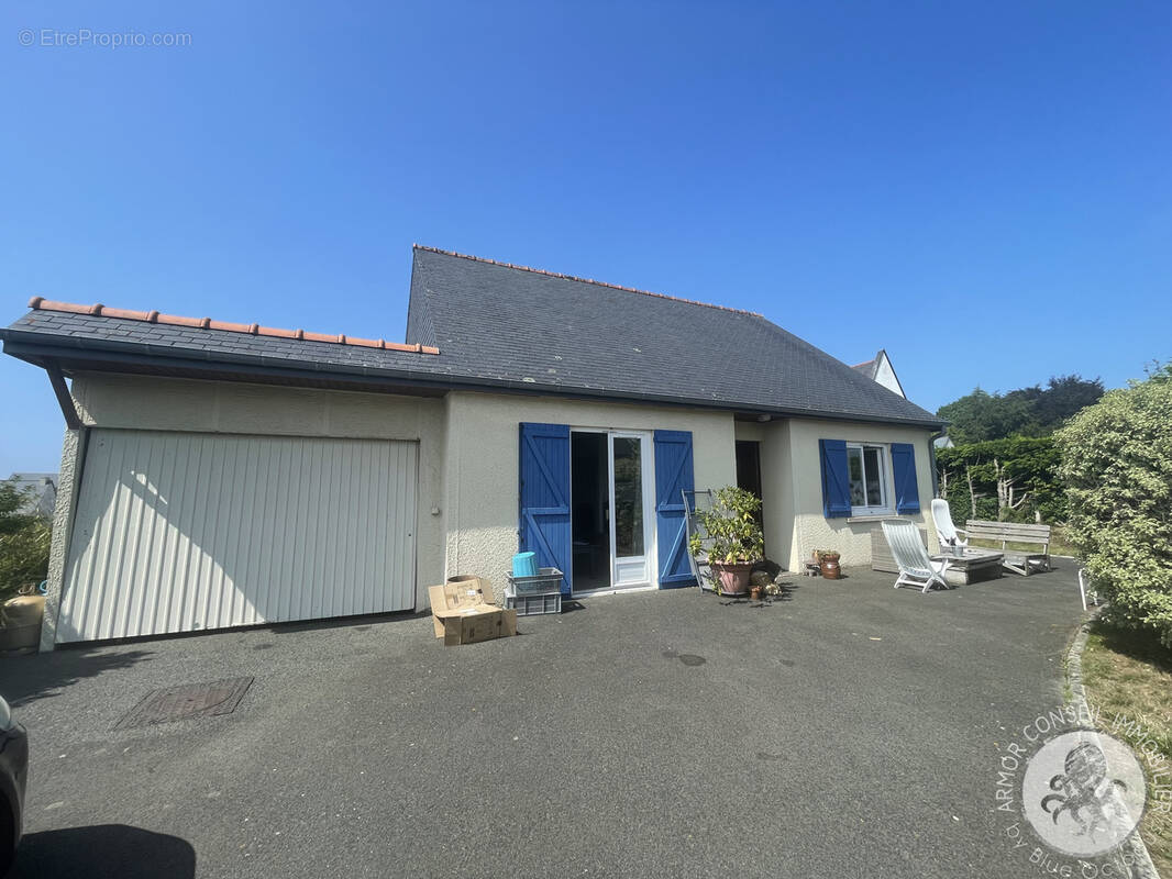 Maison à CREHEN