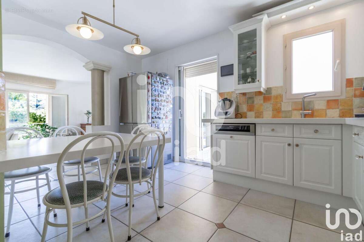 Photo 9 - Maison à DARDILLY