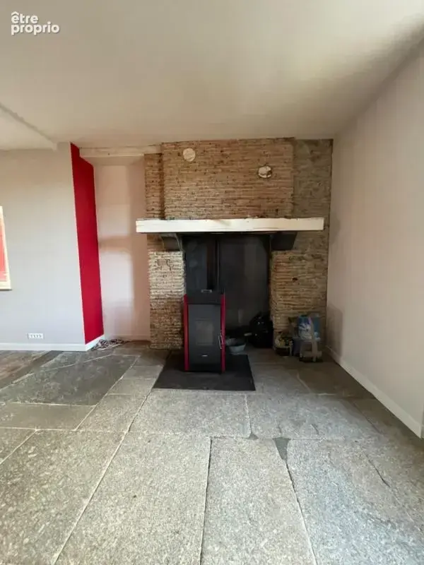 Maison de caractère en pierre, dépendances, accès rivière, 199500€ ! - photo 5