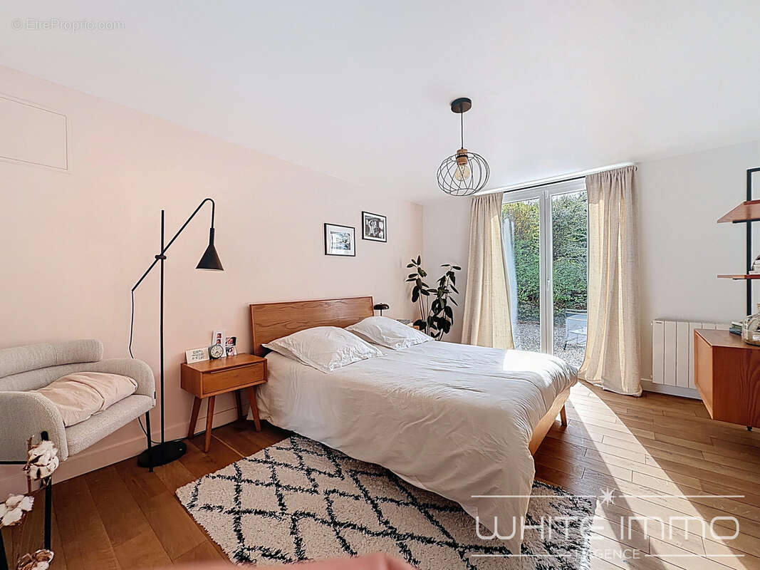 Maison à FRANCHEVILLE