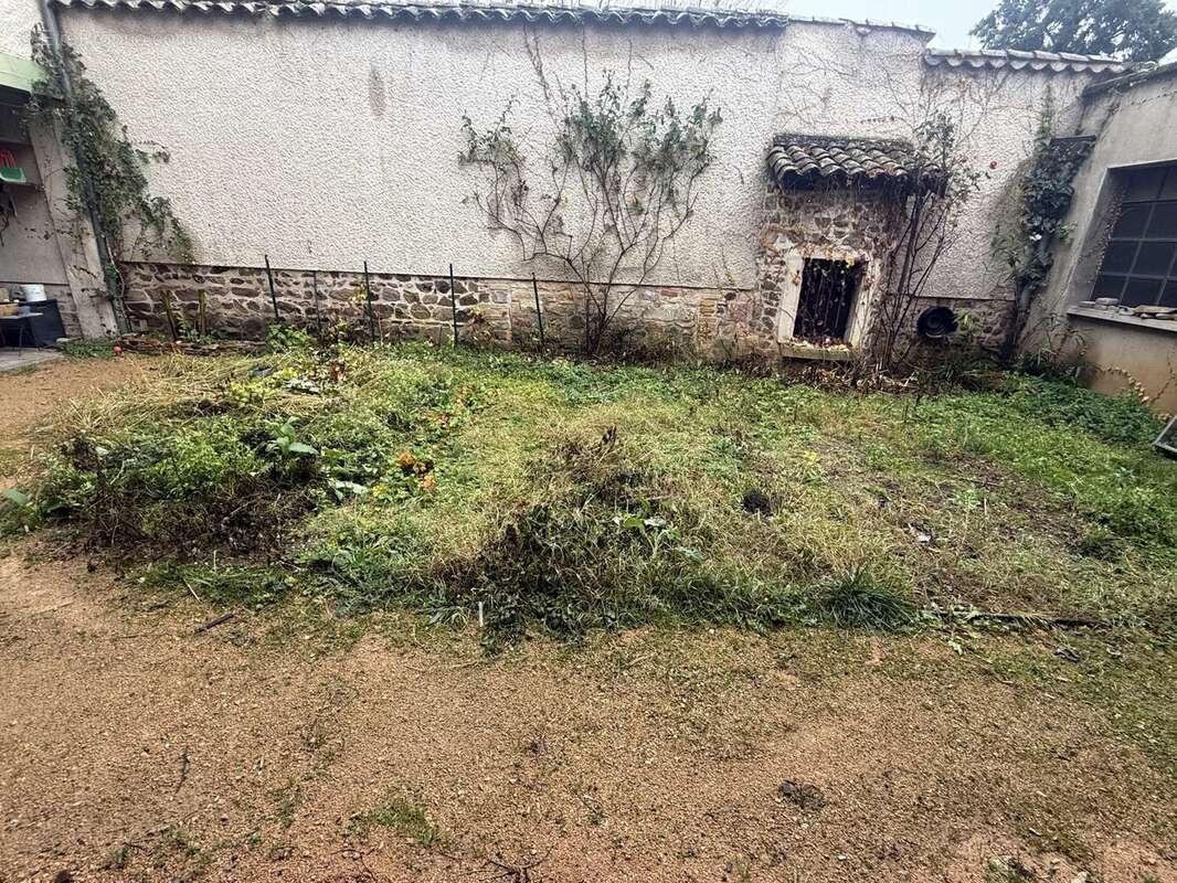 Maison à VILLEFRANCHE-SUR-SAONE