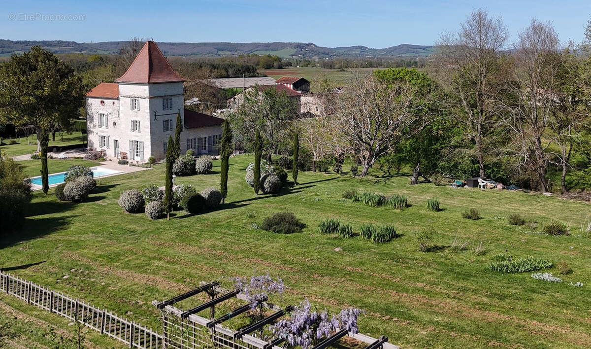 Maison à SAINT-SARDOS