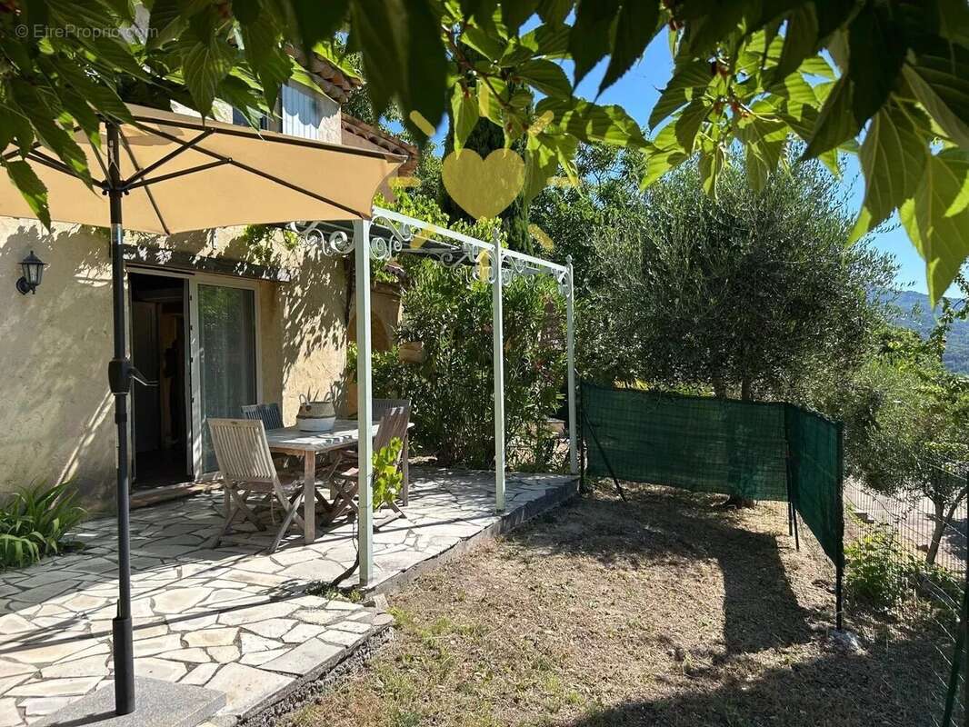 BARGEMON : Belle villa à pied du village avec piscine - photo 25