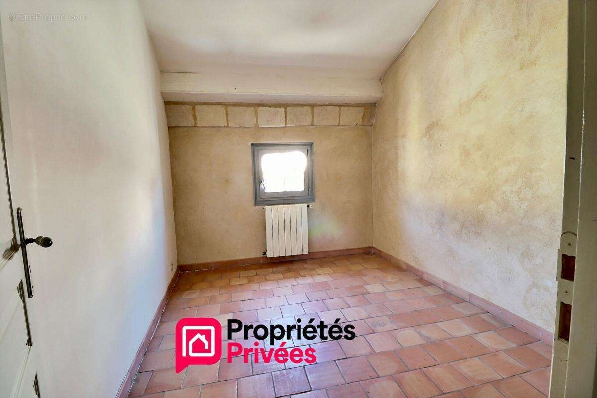 Uzès centre ville, Appartement T3 - photo 5