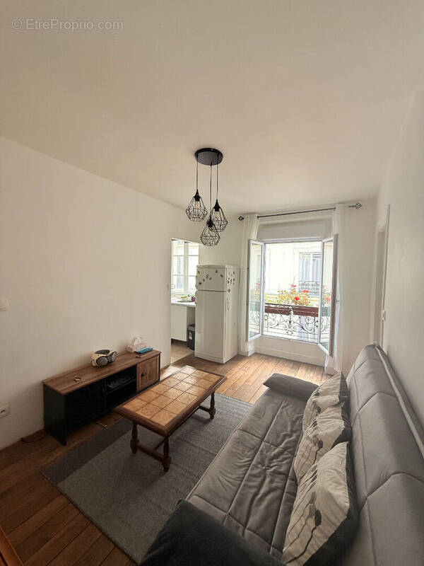 Appartement à PARIS-19E