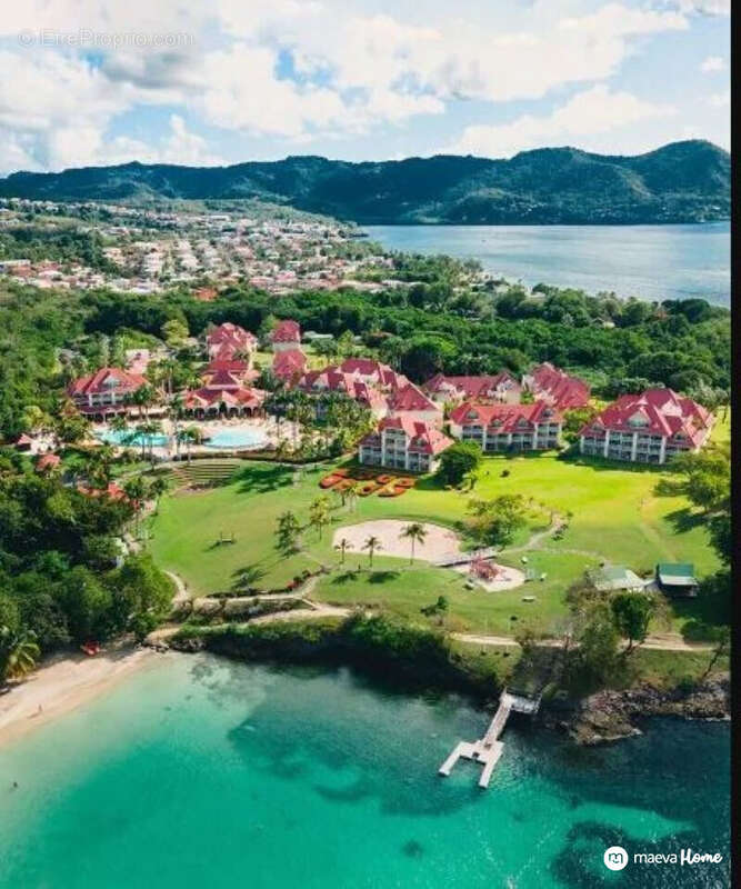 Appartement à SAINTE-LUCE