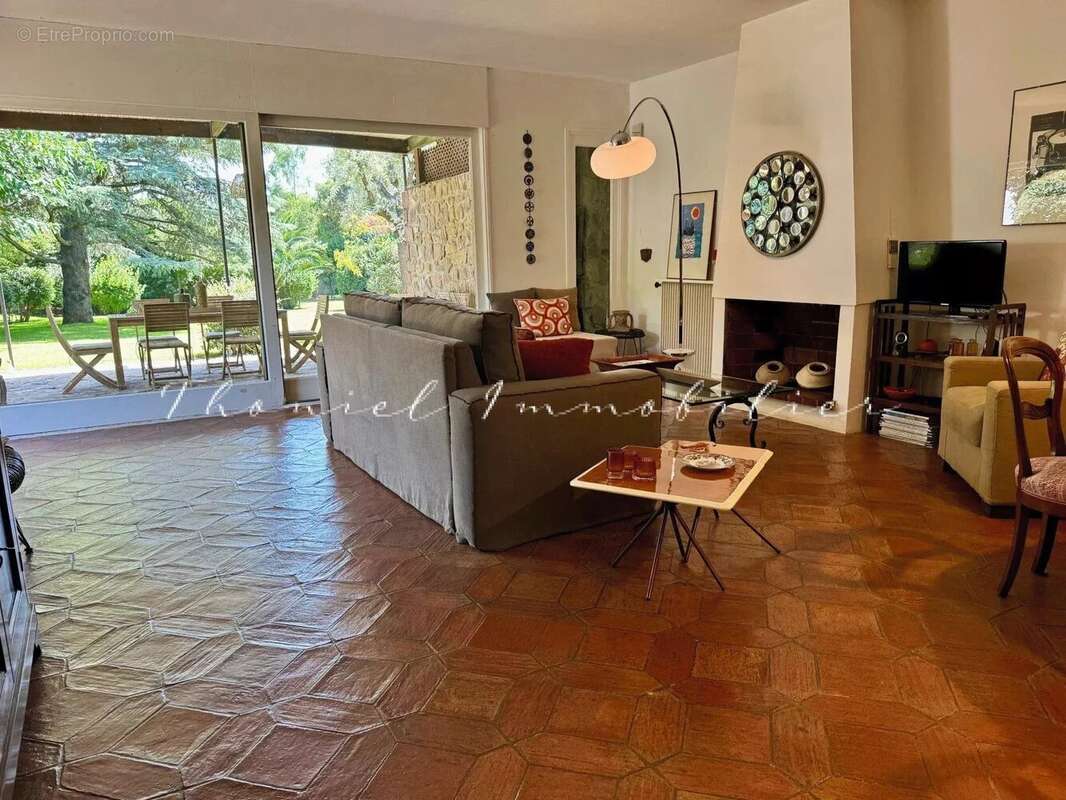 Maison à GRIMAUD