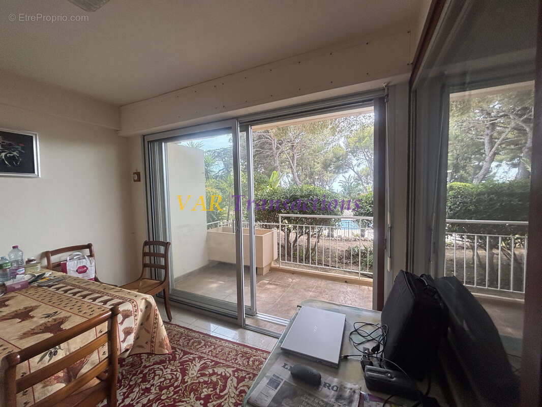 Appartement à SAINT-MANDRIER-SUR-MER