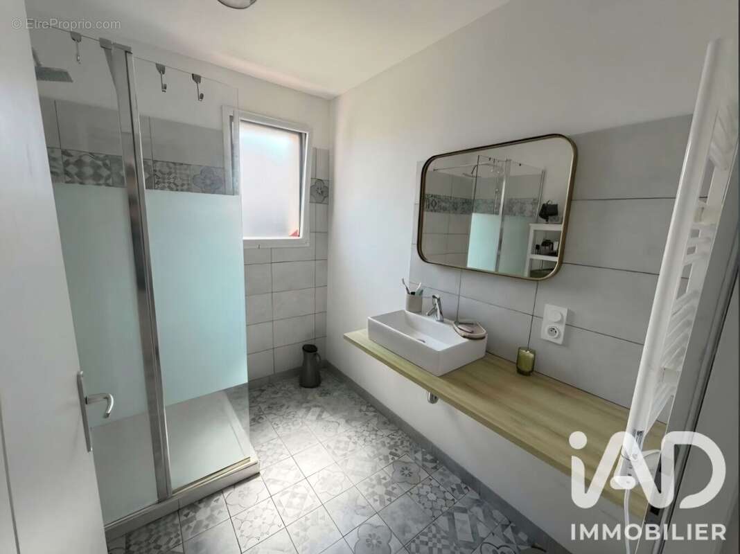 Maison 87 m² à La Ferriere  - photo 7