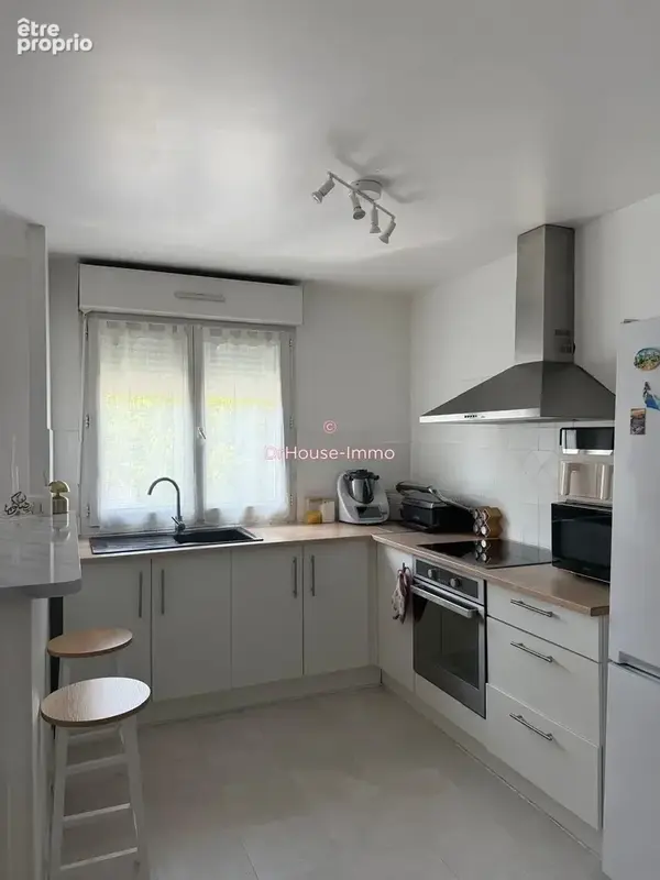 Appartement à LIVRY-GARGAN