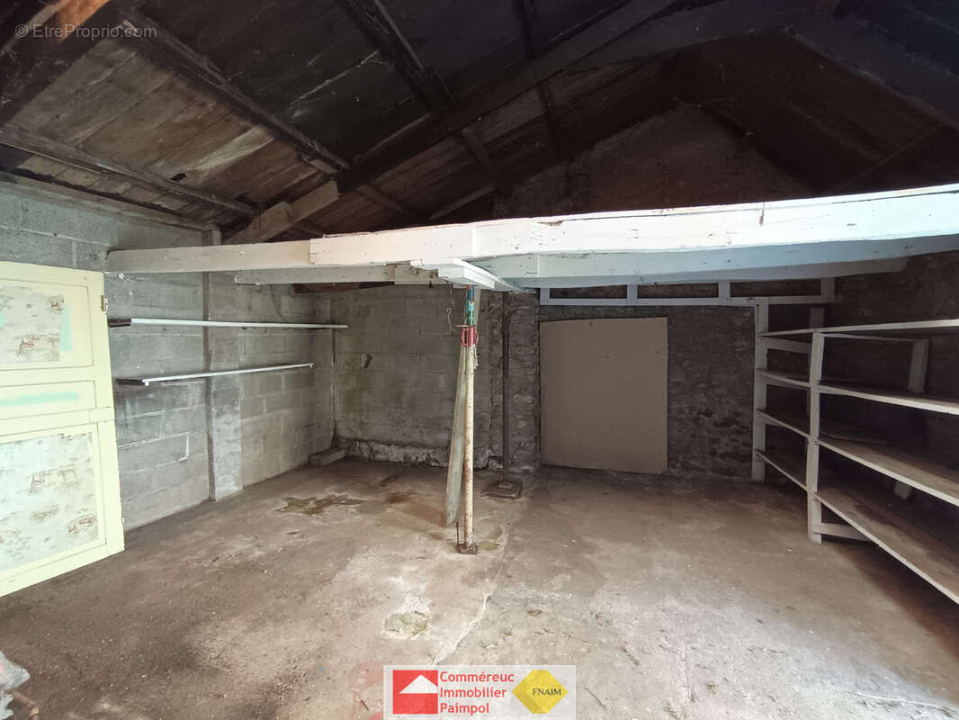 A vendre a paimpol, vieux bourg, maison a renover sur terrain 732 m2 - photo 15