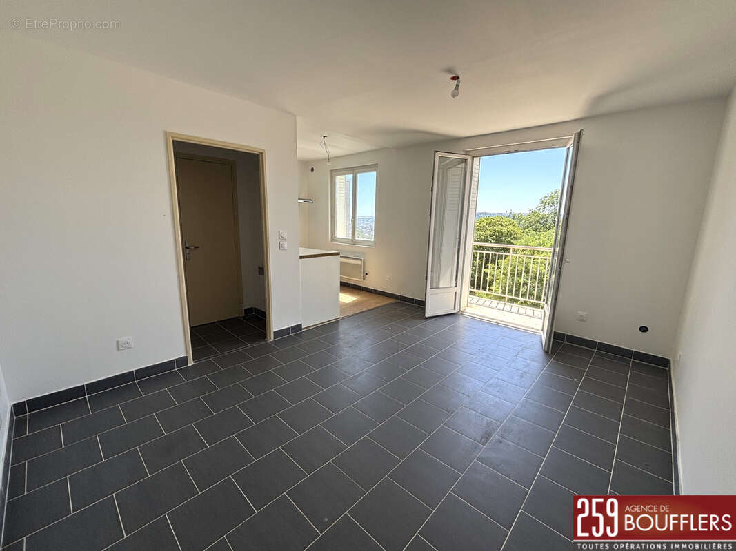 Nancy/boufflers appartement 2 pieces avec balcon - photo 2