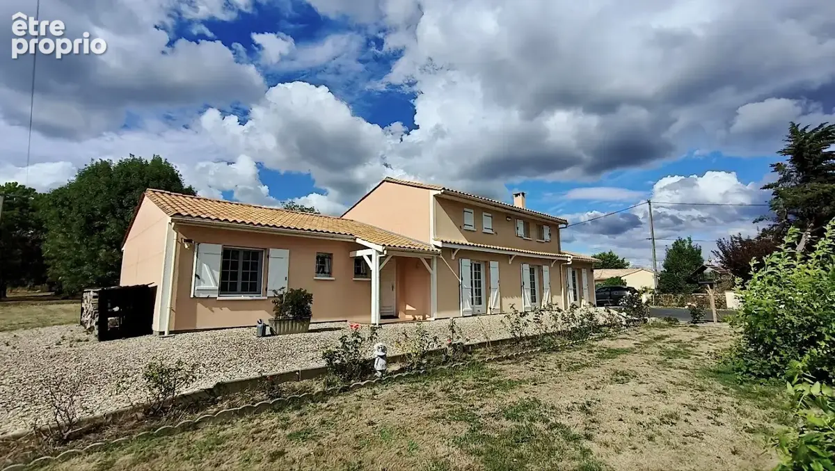 Belle maison à St Caprais de Blaye - photo 6