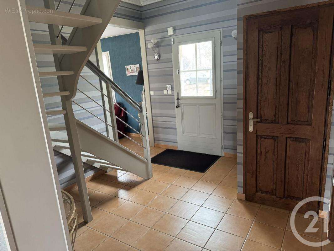 Maison à RANG-DU-FLIERS