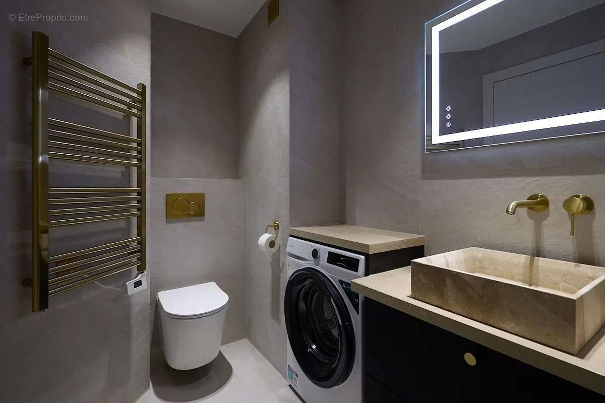 Appartement à CAGNES-SUR-MER