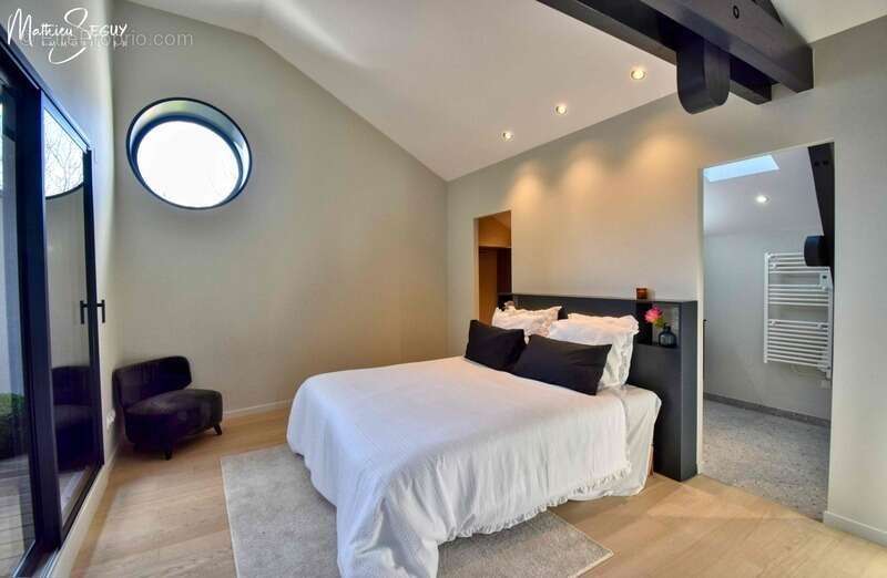 Appartement à CRAPONNE