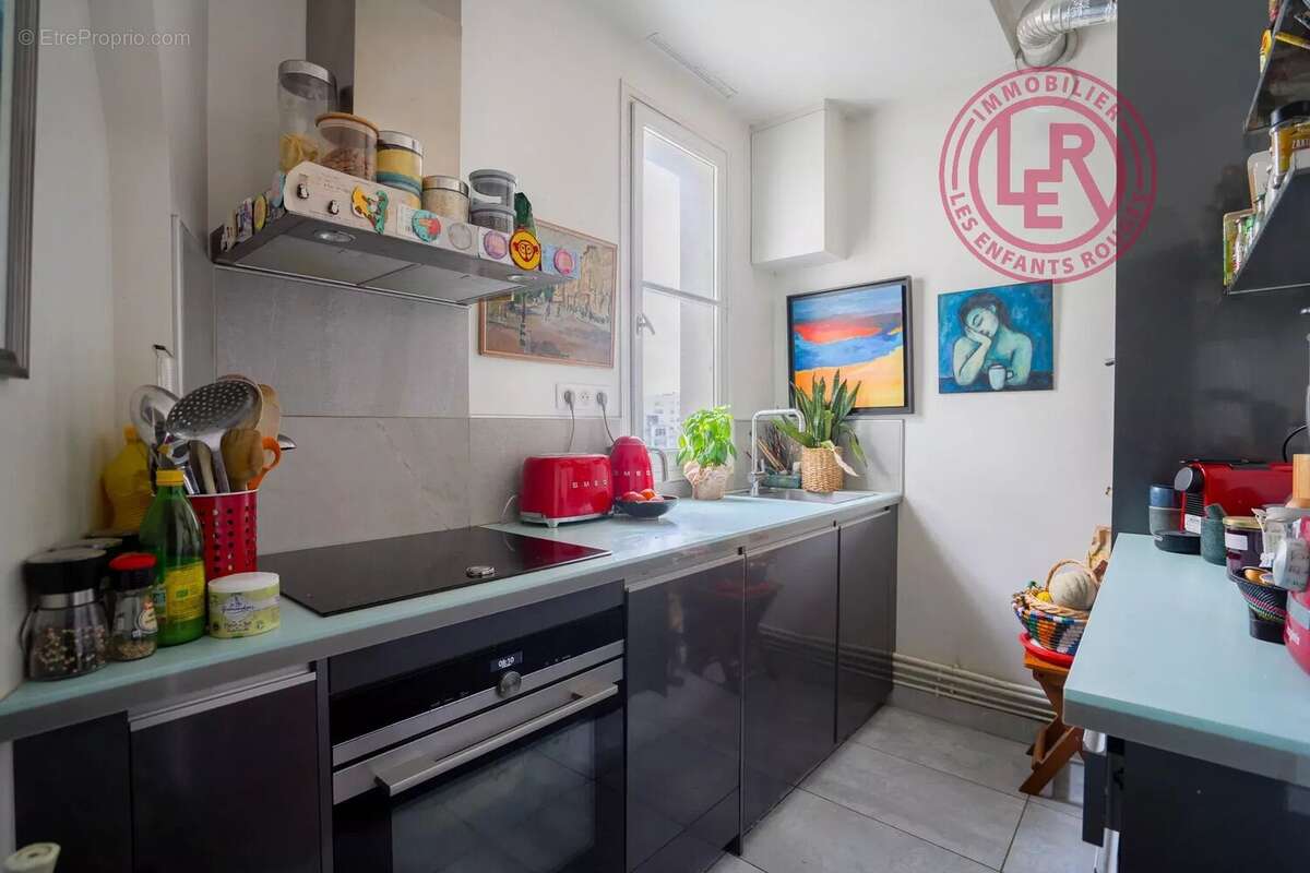 Appartement à PARIS-20E