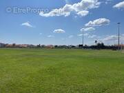 Terrain à SAINT-LAURENT-DE-LA-SALANQUE