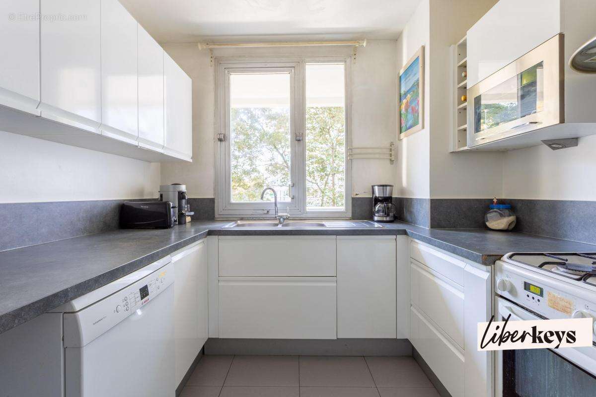 Appartement à COLOMBES