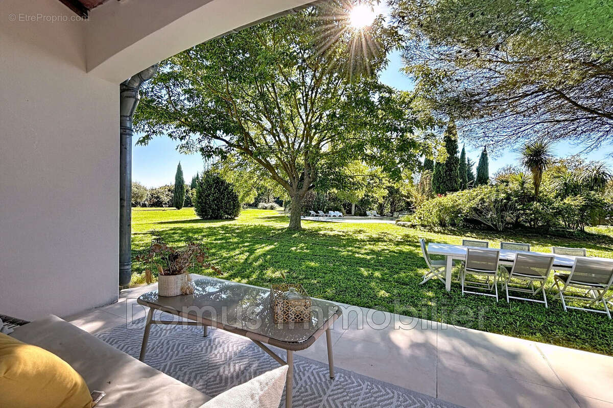 Maison à ALTHEN-DES-PALUDS