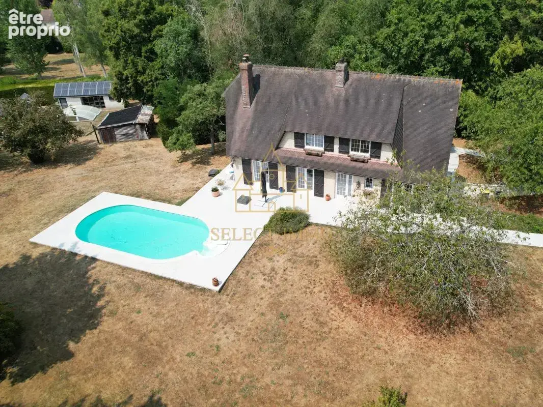 Maison à AVIRON