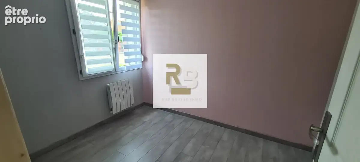 Plain-pied  servins  114 m2  3 chambres + bureau - photo 8