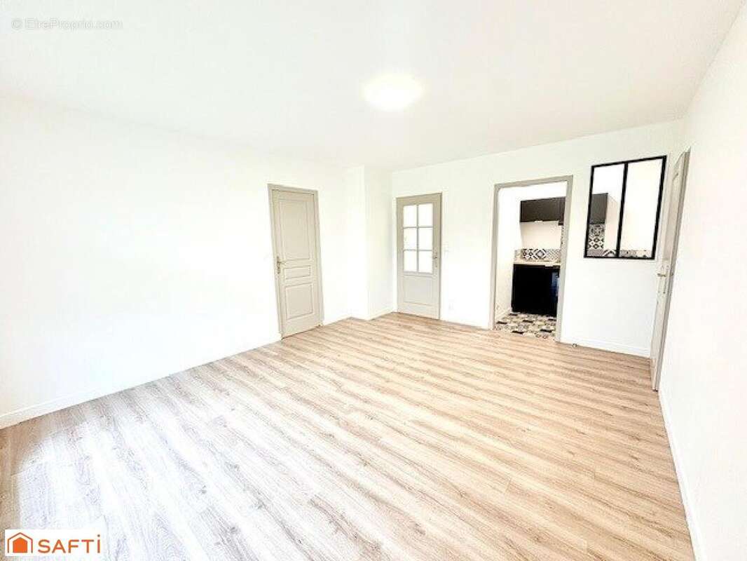 Photo 2 - Appartement à VALENCIENNES