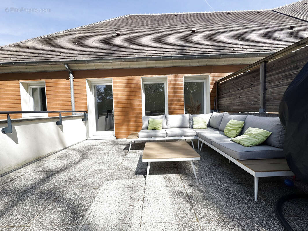 Appartement à PLAILLY