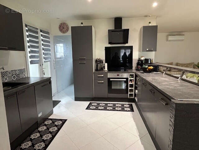 Maison à SAINTE-BAZEILLE